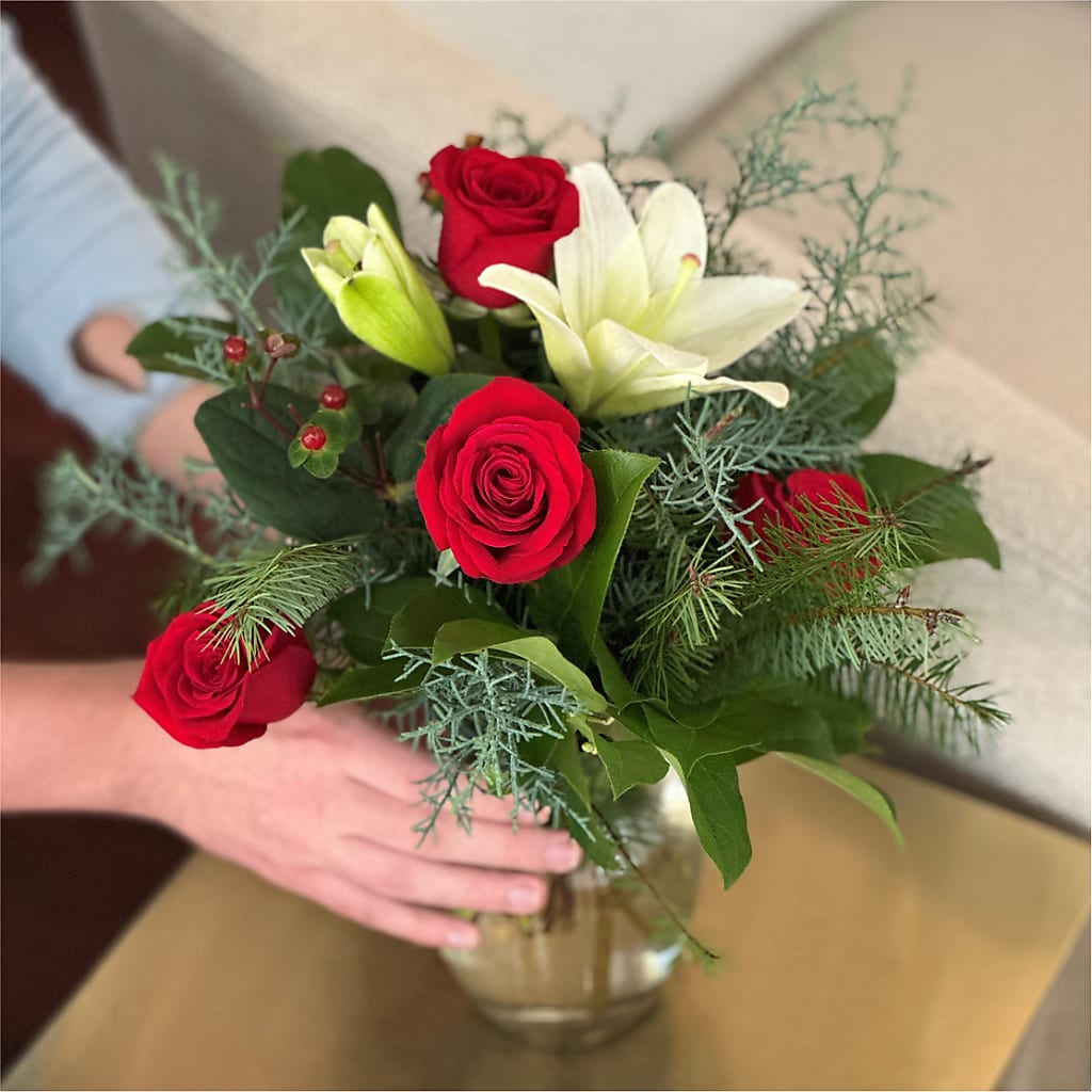 Glittering Lights Bouquet – Flowers By Mgm, North York ON