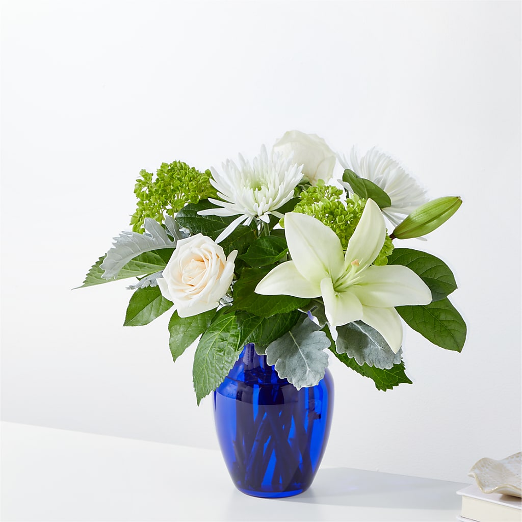 Snowy Dreams Bouquet – Flowers By Mgm, North York ON