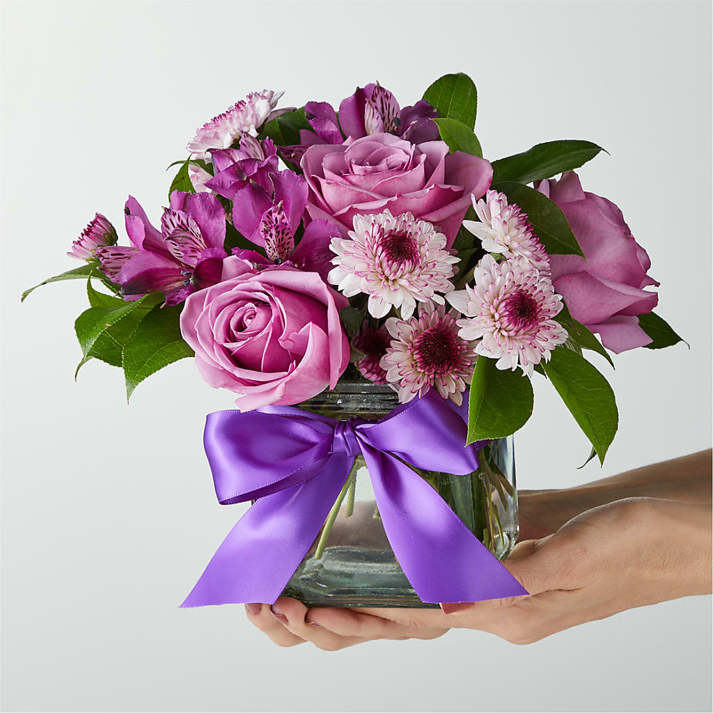 Sugarplum Bouquet –  Flowers By Mgm, North York ON