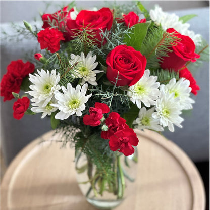 Seasonal Magic Bouquet –  Flowers By Mgm, North York ON