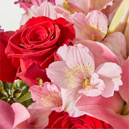 Lucky in Love Bouquet –  Flowers By Mgm, North York ON