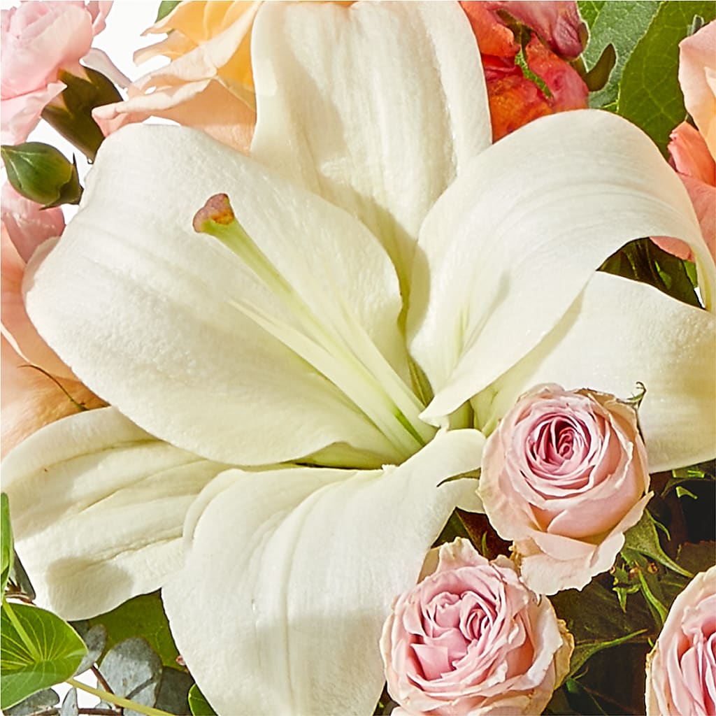 Grapefruit Splash Bouquet –  Flowers By Mgm, North York ON