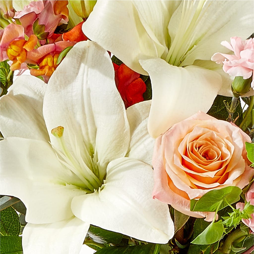 Grapefruit Splash Bouquet –  Flowers By Mgm, North York ON