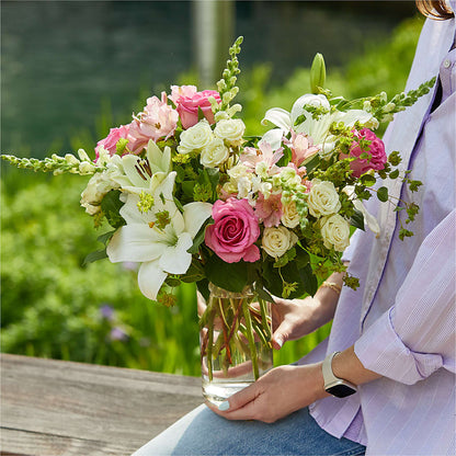 Fondly Bouquet –  Flowers By Mgm, North York ON