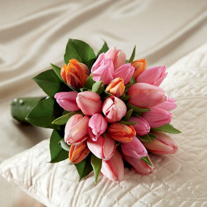 Embraceable Bouquet –  Flowers By Mgm, North York ON