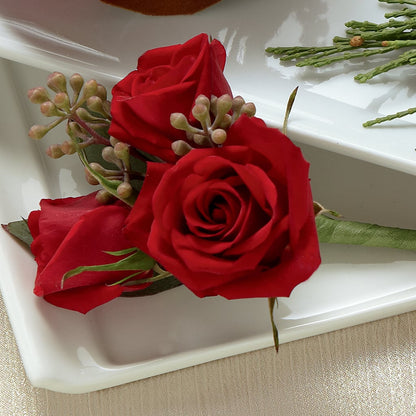 Red Spray Rose Boutonniere –  Flowers By Mgm, North York ON