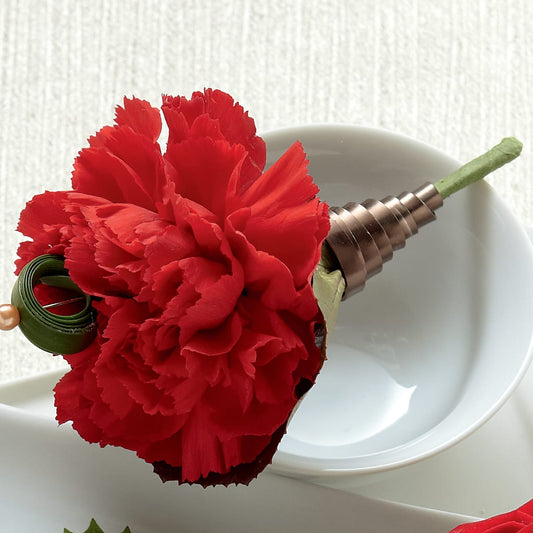 Boutonnière Oeillet Rouge