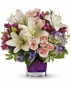 Teleflora's Garden Romance